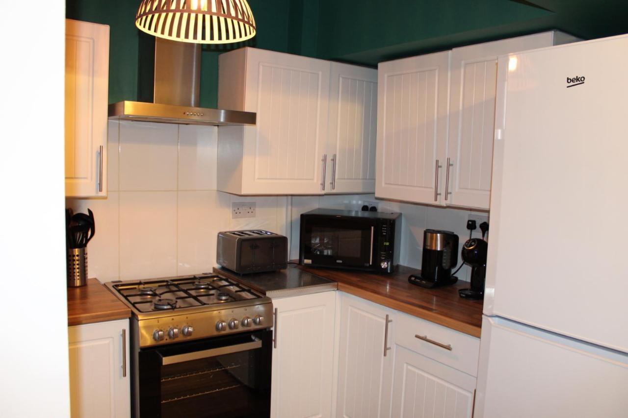 Cosy Home For Business, Contractors, Families Near Walsgrave Hospital, Supermarket Free Parking Coventry